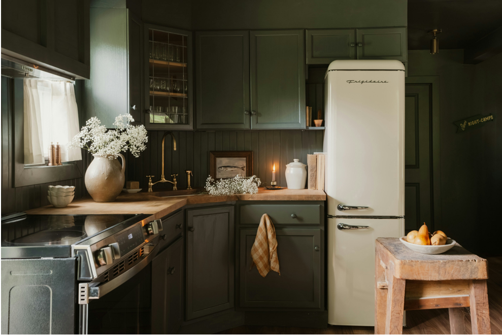 Cabinet Refinishing
